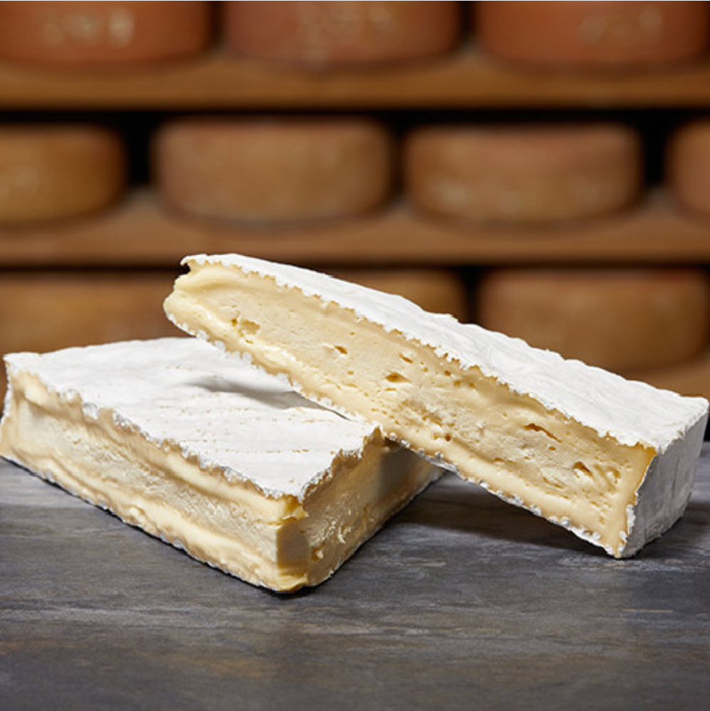 Brie de Meaux découpe