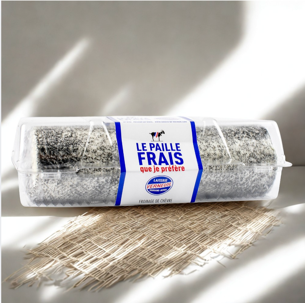 Le paille frais pur chèvre cendré