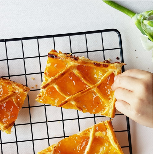 Confiture d'abricots en coupelles