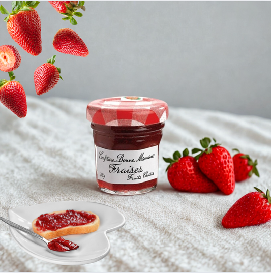 Confiture de fraise en coupelles