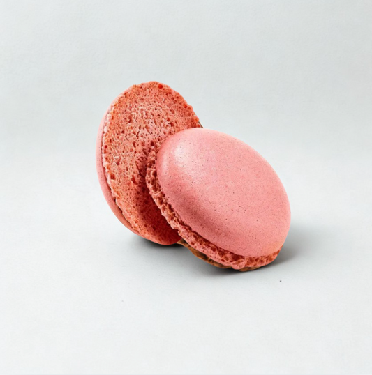 Coque de macaron à la framboise surgelée