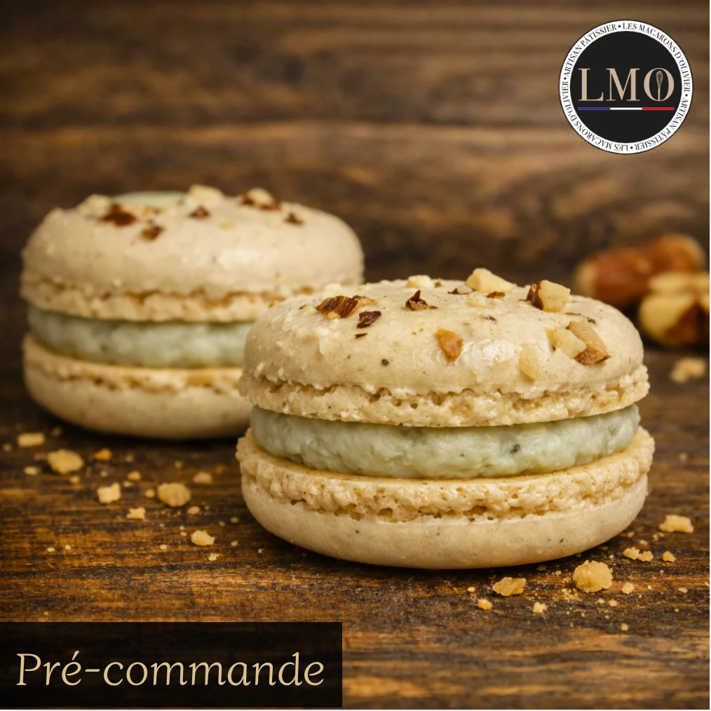 Macaron saveur roquefort et noisettes surgelés
