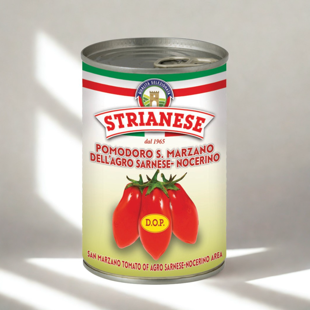 Tomates pelées en conserve